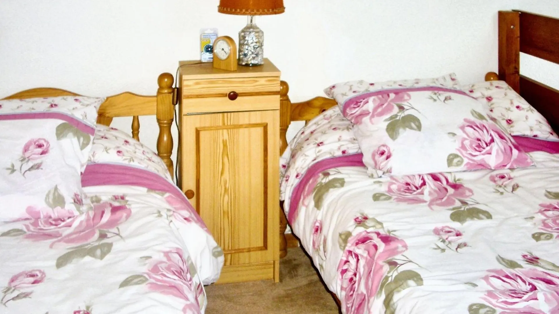 Holiday home Maison Charmante A Hourtin Avec Jardin Cloture France